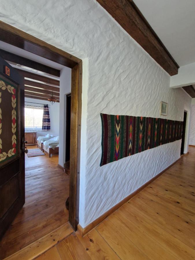 Hanul Almas Deva Exterior foto